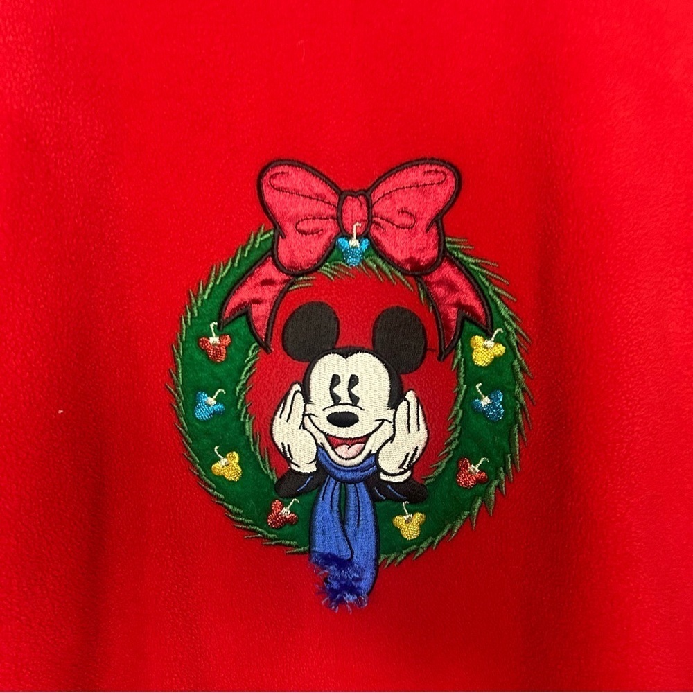 Disney fleece sweatshirt red Mickey size medium - Picture 7 of 10